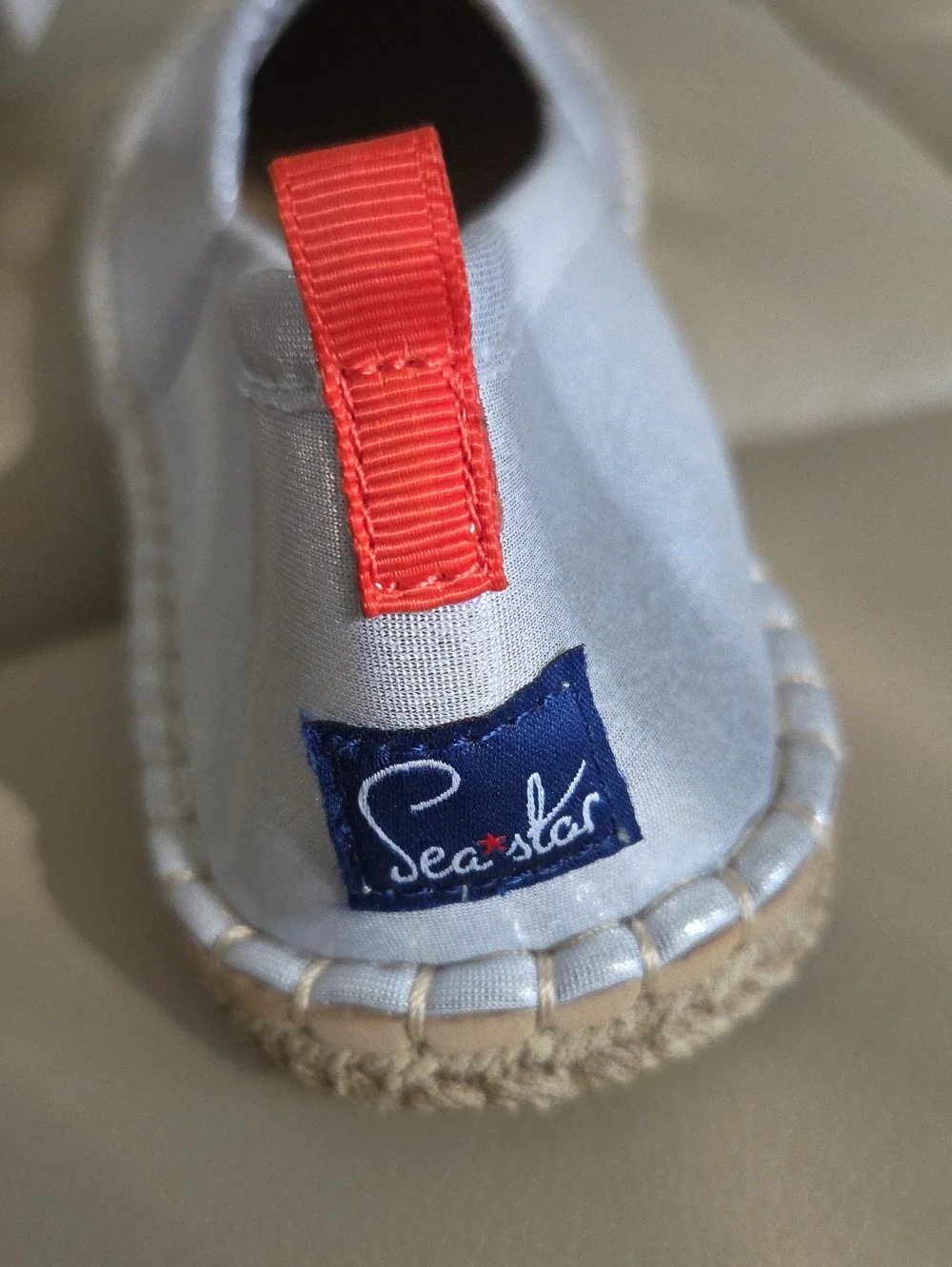 Platinum Silver Espadrille Slip-On Water Shoes Beach Wear Size 8W